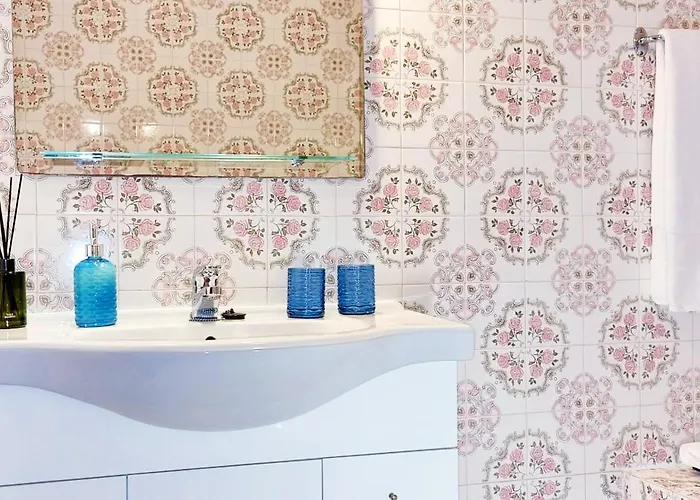 Corte Real Ae - Sea & Old Town View